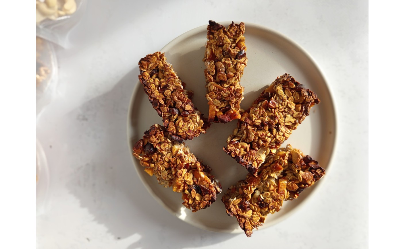 Przepis na fit batoniki – zdrowa, domowa przekąska na każdy dzień